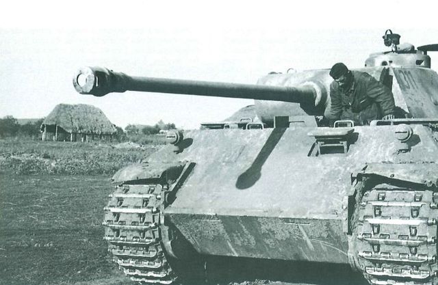 Panther Ausf. D de la Grossdeutschland en el Frente Oriental durante el verano de 1943