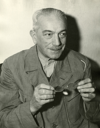 Constantin von Neurath en su celda de Nuremberg, 24 de noviembre de 1945