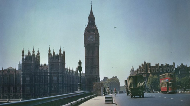 El Big Ben, uno de los símbolos de Londres. Por las noches las luces de la torre eran apagadas para que no sirvieran de guía para los pilotos nazis
