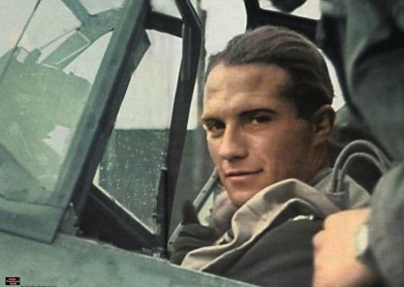 Franz von Werra en el interior de su Messerschmitt Bf 109E